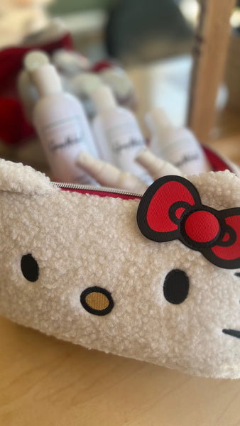 Hello Kitty Travel/Makeup Bag Bundle